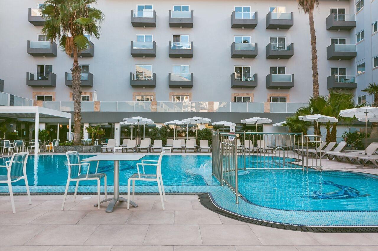 Bora Bora Ibiza Malta Resort - Music Hotel - Adults Only 18 Plus Сейнт Полс Бей Екстериор снимка